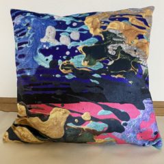 大好評のオリジナルアートによるインテリアグッズの販売